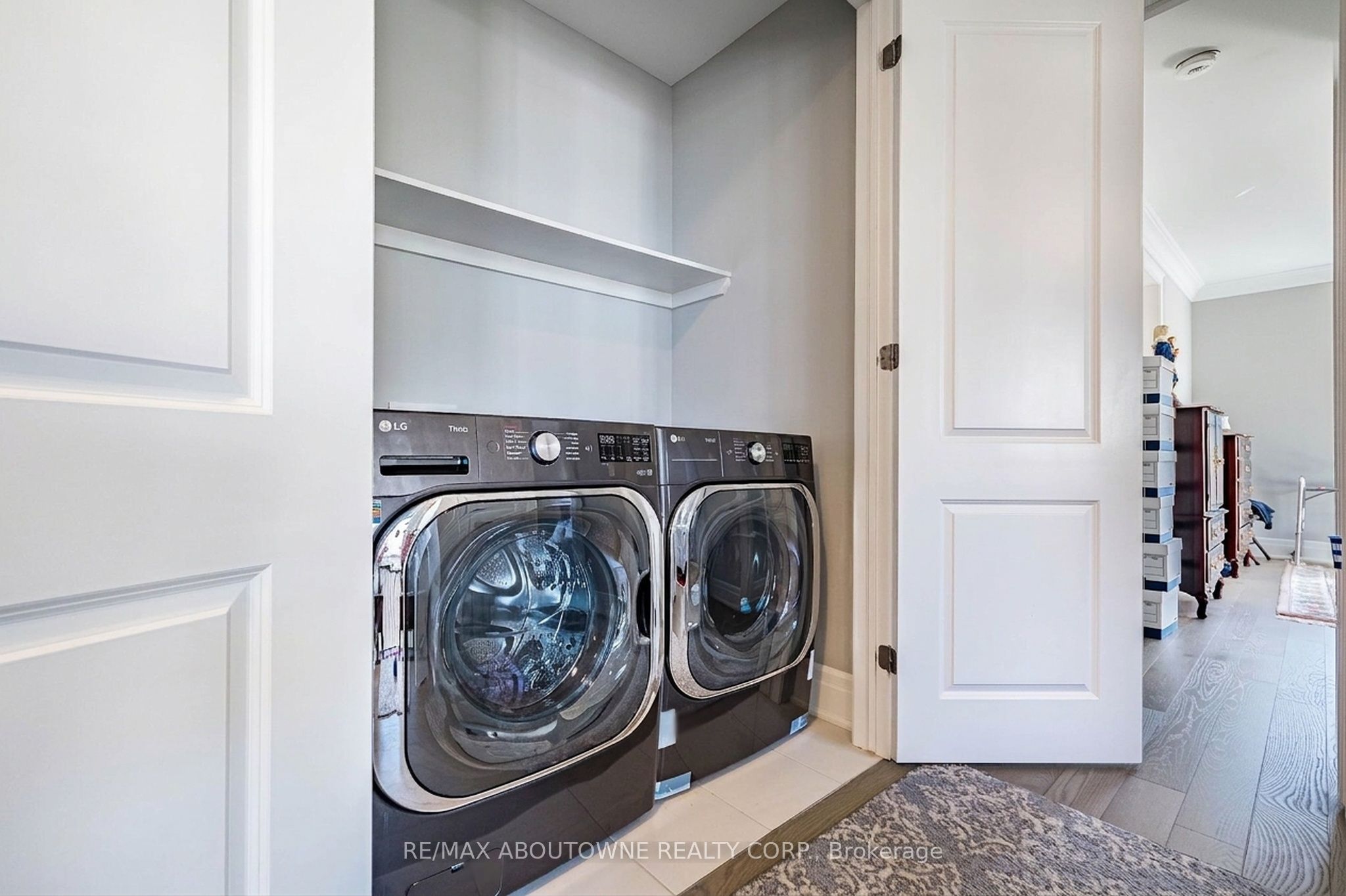 3002 Duggan Trail, Oakville ‣ W14111372 3002 Duggan Trail, Oakville ‣ W14111372