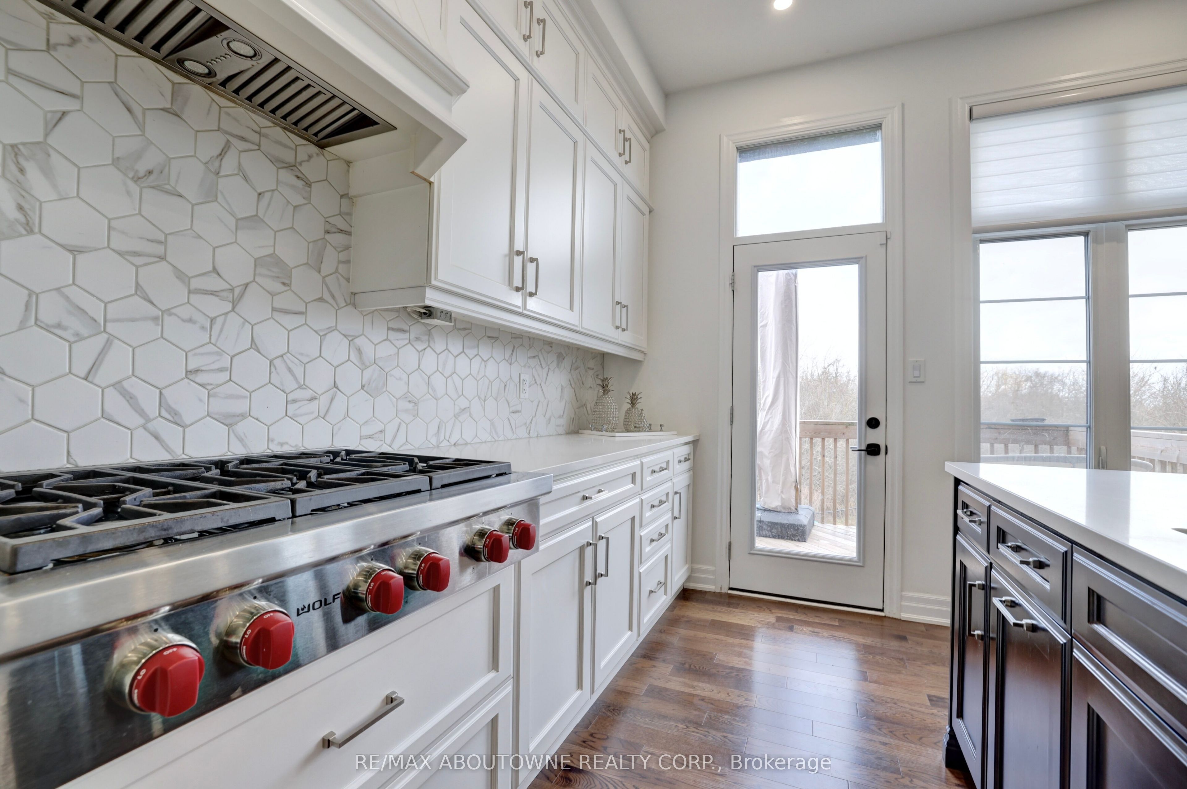 1416 Ford Strathy Crescent, Oakville ‣ W14114612 1416 Ford Strathy Crescent, Oakville ‣ W14114612