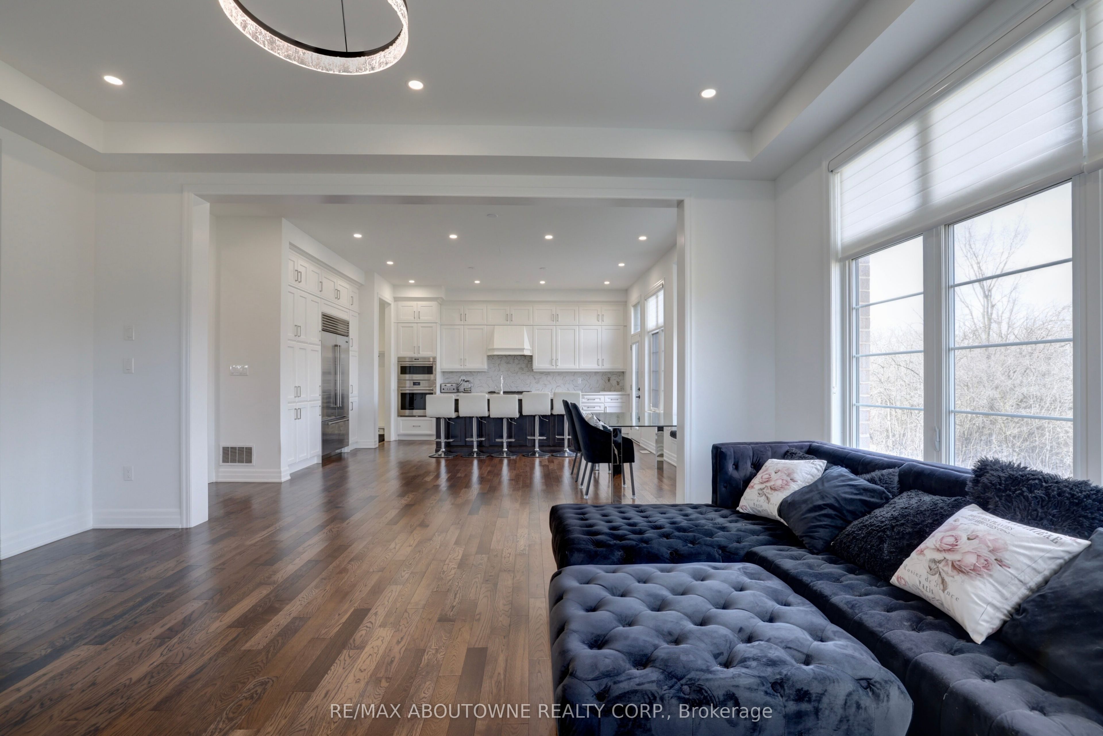 1416 Ford Strathy Crescent, Oakville ‣ W14114612 1416 Ford Strathy Crescent, Oakville ‣ W14114612
