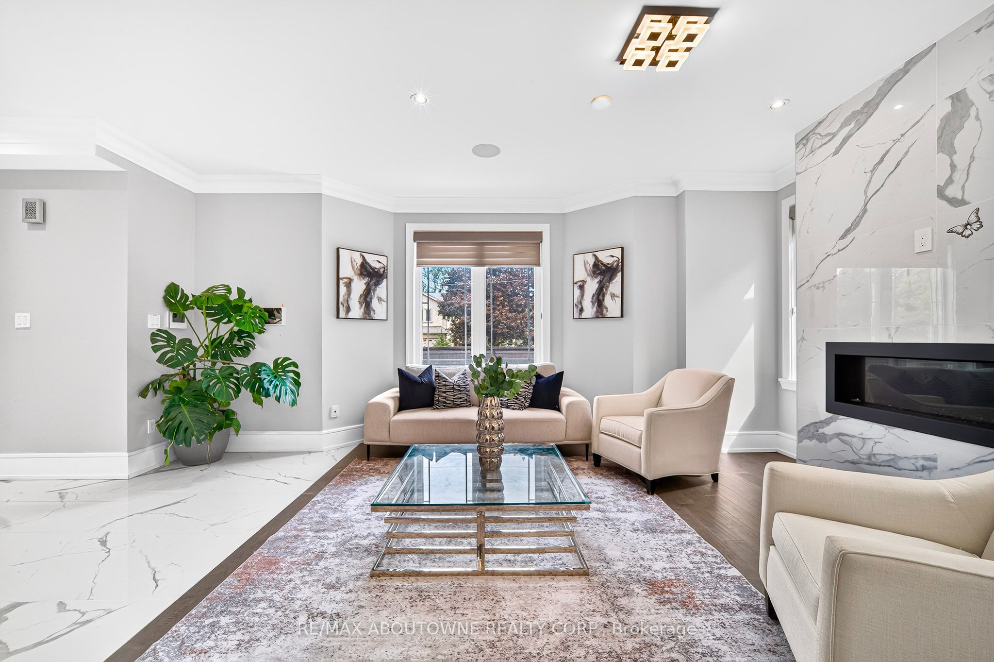 408 Seabourne Drive, Oakville ‣ W14122148 408 Seabourne Drive, Oakville ‣ W14122148