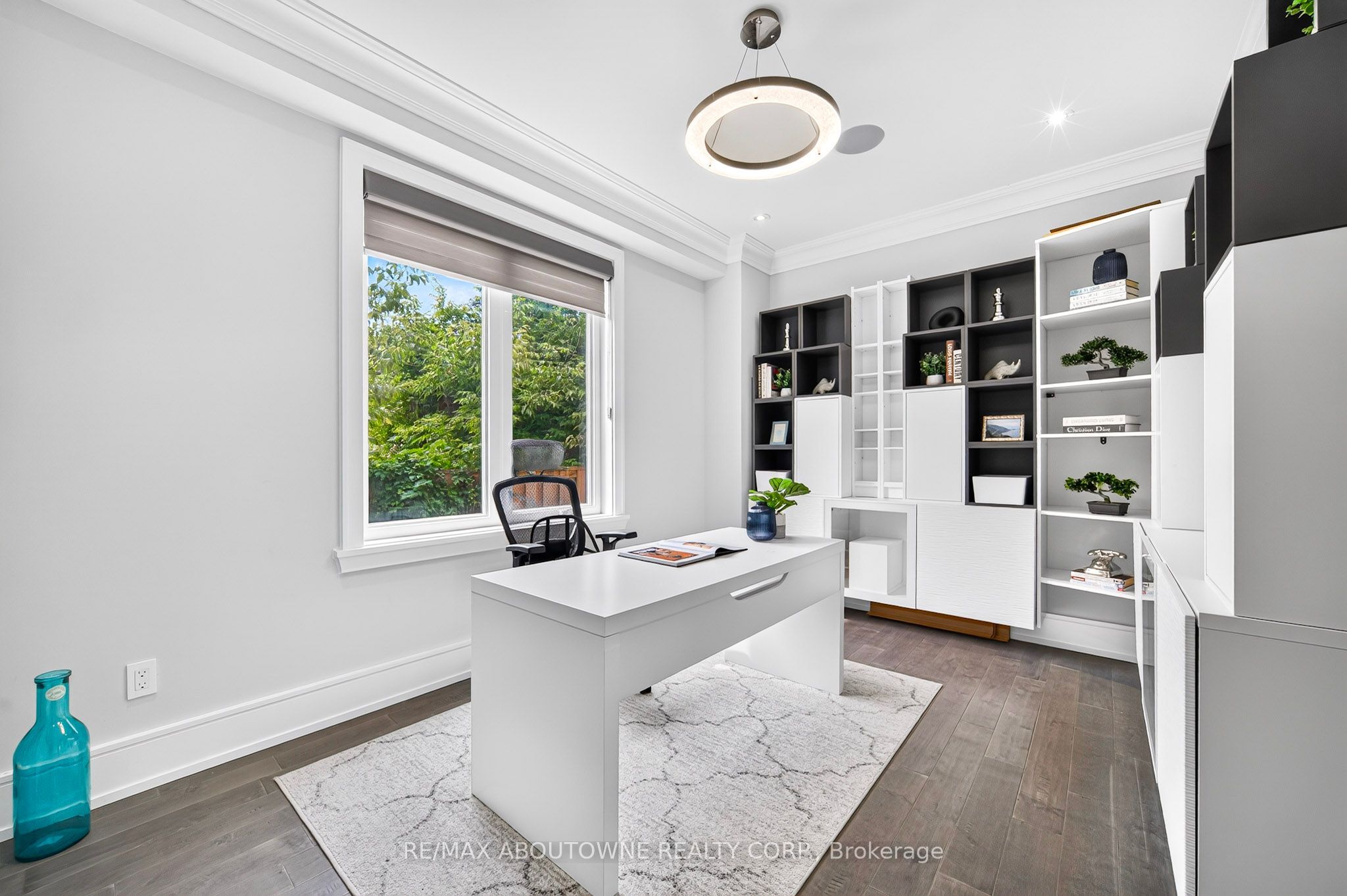 408 Seabourne Drive, Oakville ‣ W14122148 408 Seabourne Drive, Oakville ‣ W14122148