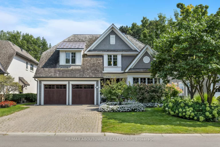 18 Holyrood Ave, Oakville ‣ W9266728