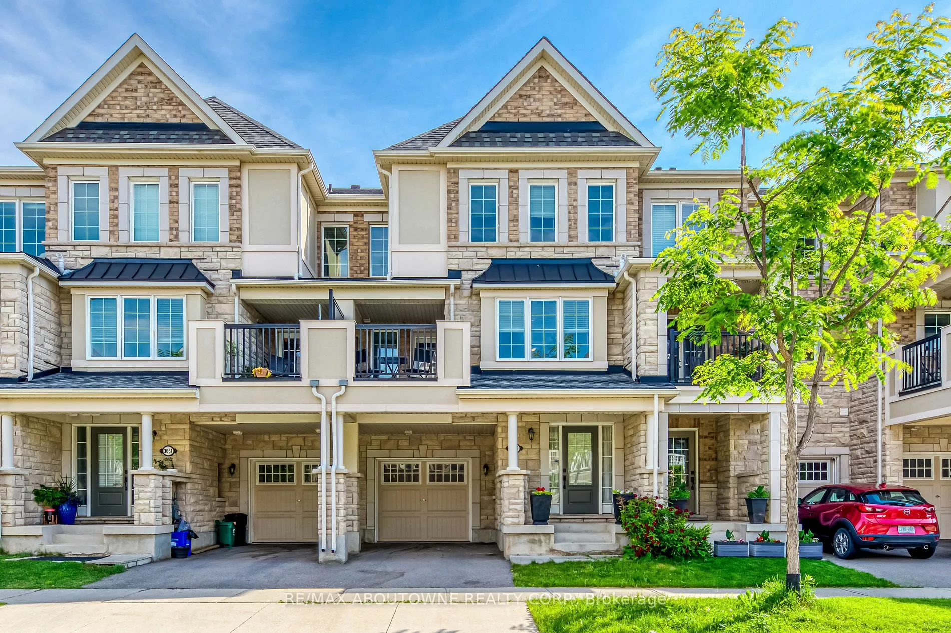 3059 Mistletoe Gdns, Oakville ‣ W9298092