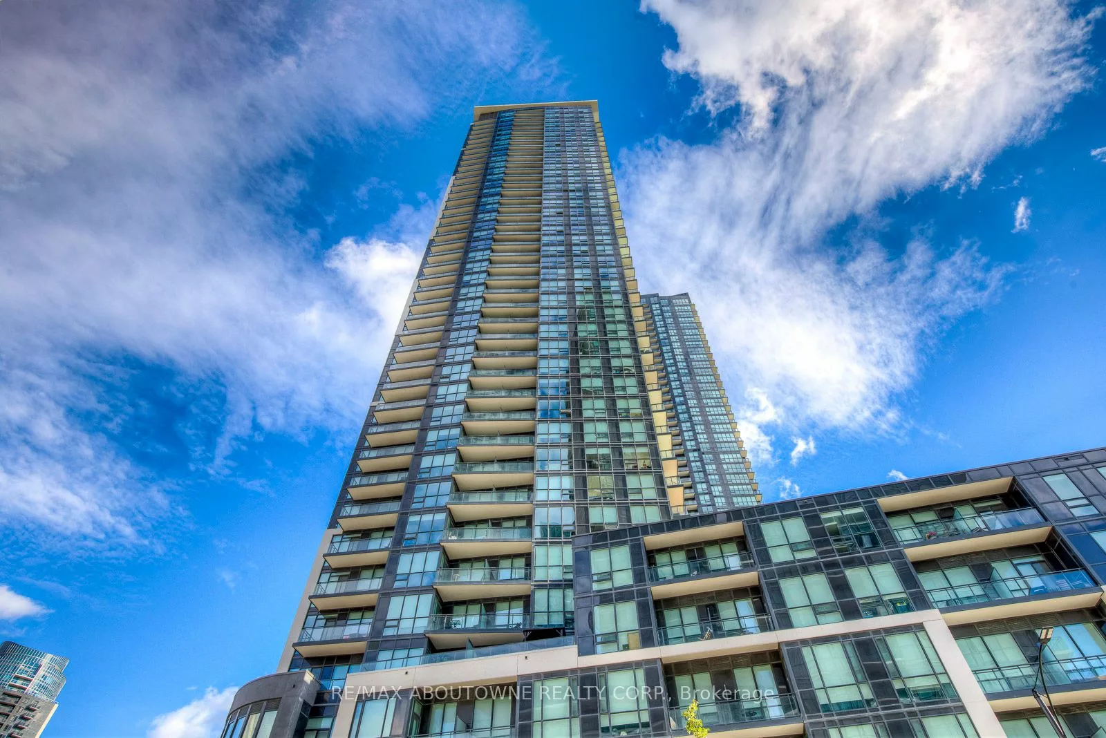 701 - 510 Curran Pl, Mississauga ‣ W9299666