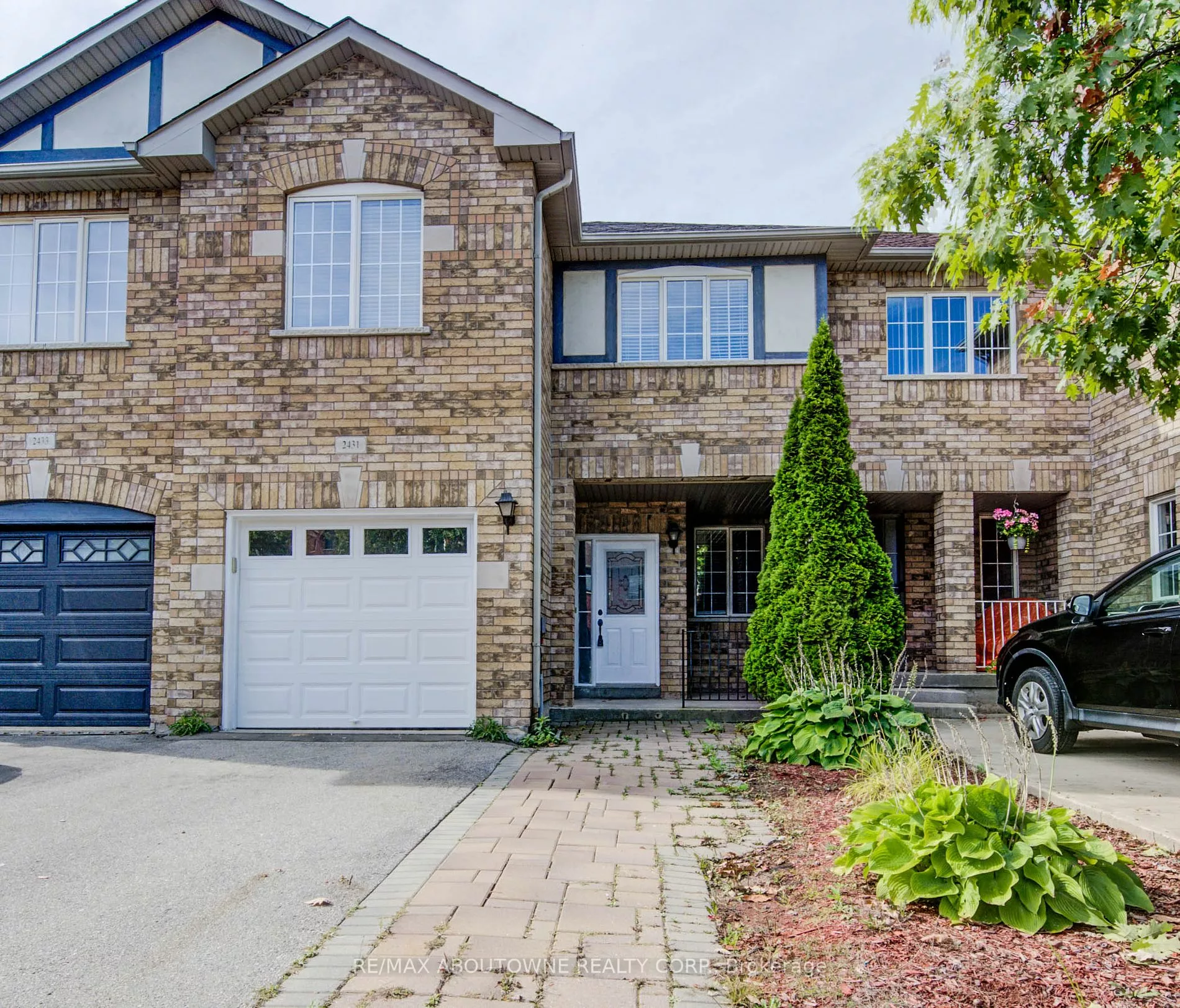 2431 Newcastle Cres, Oakville ‣ W9375461