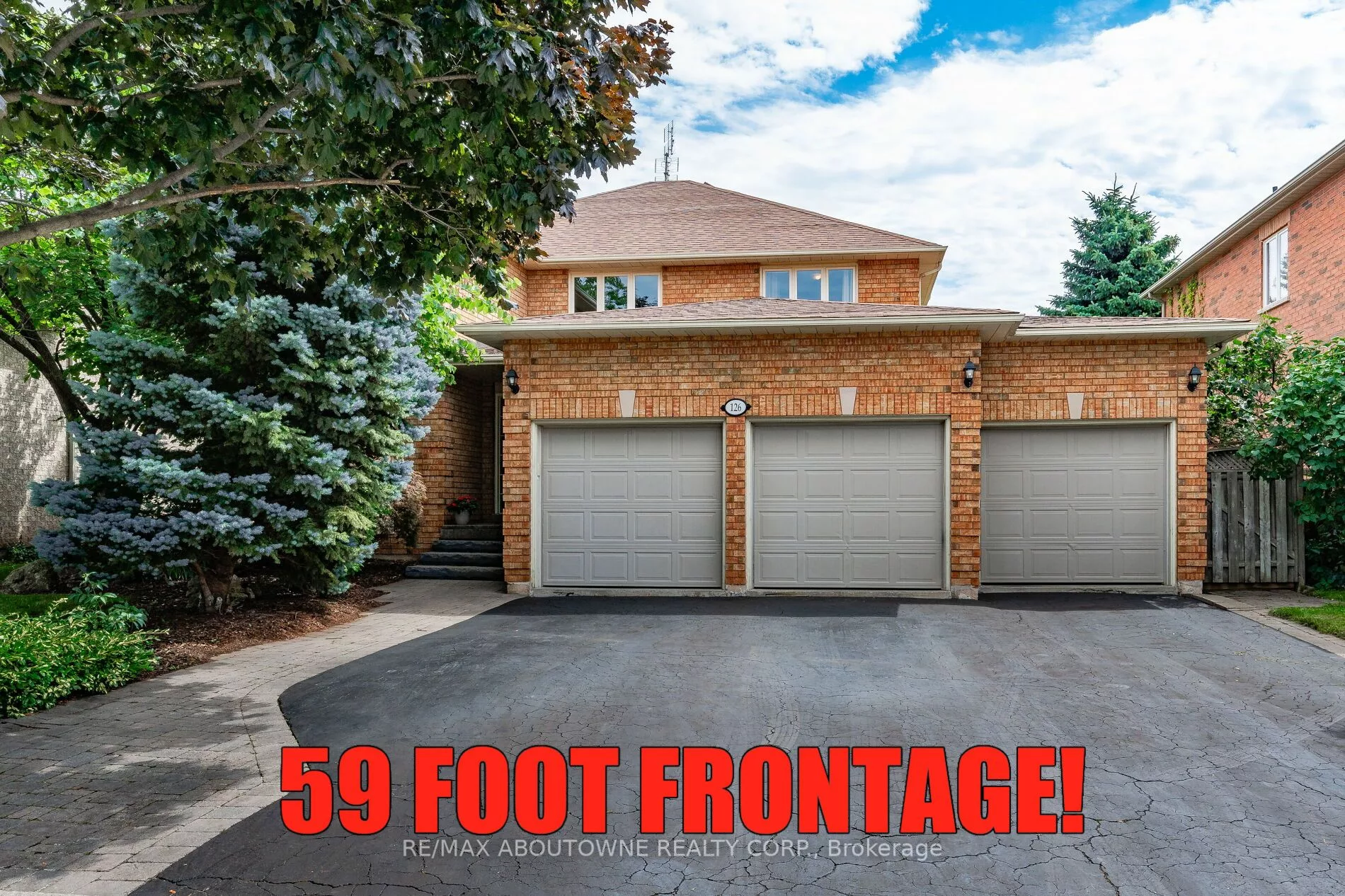 126 Howell Rd, Oakville ‣ W9381215