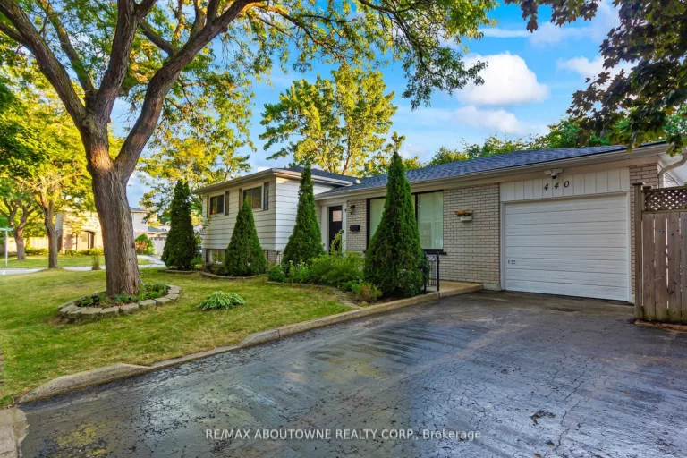 440 Sunset Dr, Oakville ‣ W9416684