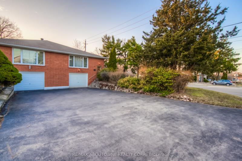 Property X12131328 - Image 1
