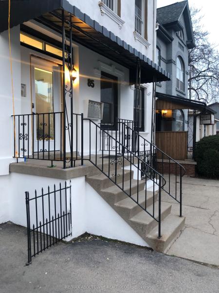 Property X12201532 - Image 1