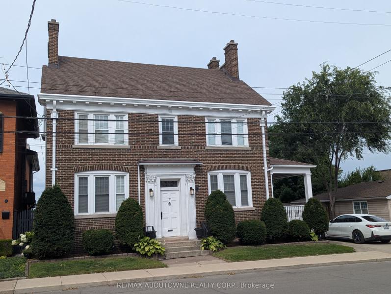 Property X12385591 - Image 1