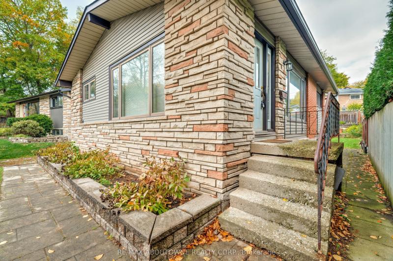 Property X12472856 - Image 1