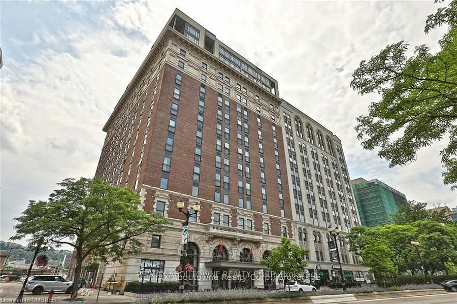 Call LBO – 118 KING Street, Hamilton ‣ X12482846 Call LBO – 118 KING Street, Hamilton ‣ X12482846