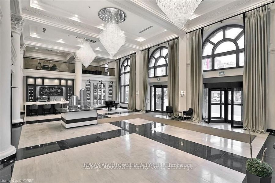 Call LBO – 118 KING Street, Hamilton ‣ X12482846 Call LBO – 118 KING Street, Hamilton ‣ X12482846