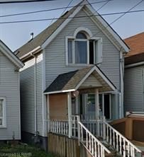 110 BEACH Road, Hamilton