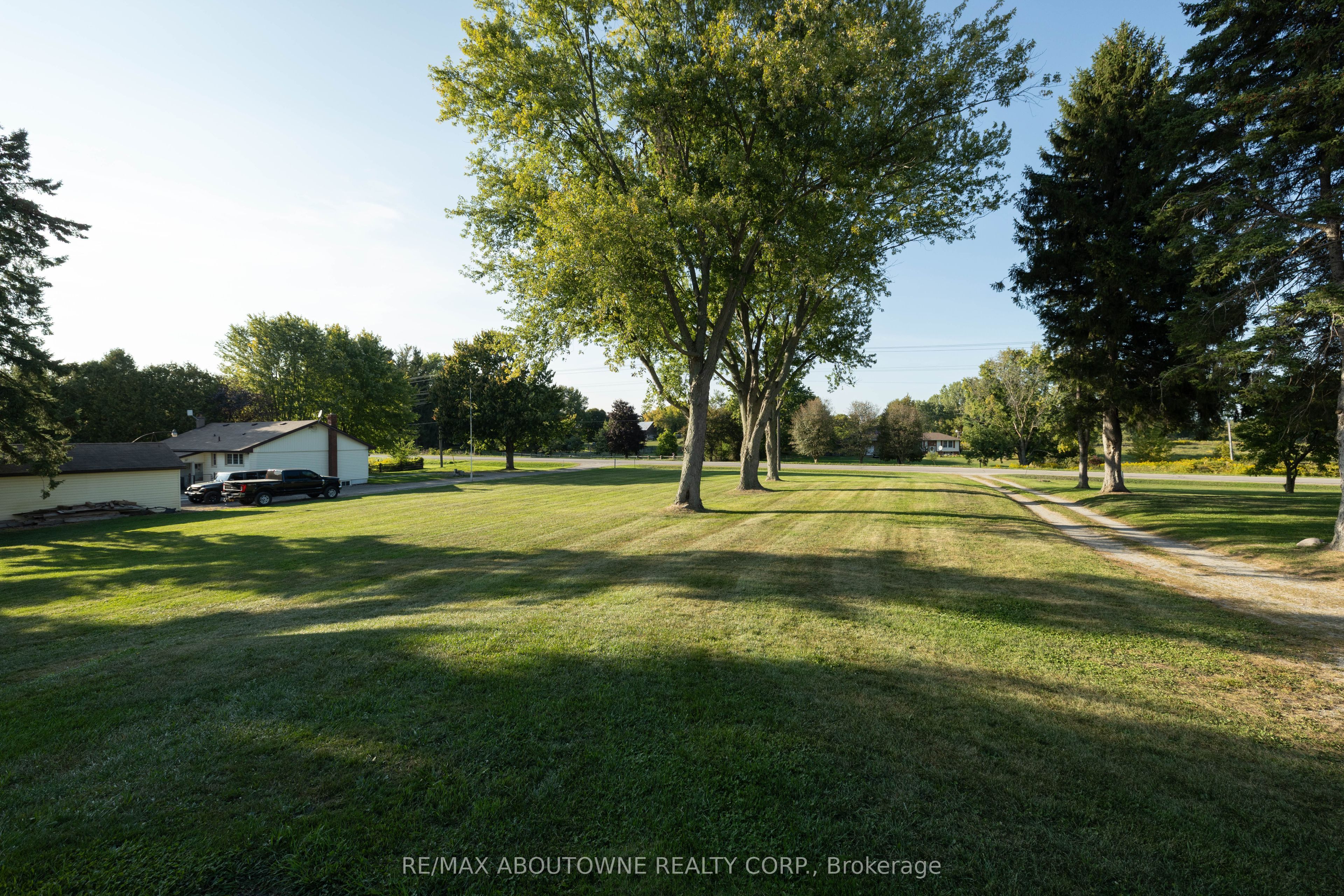 3276 Governors Road, Hamilton ‣ X12483282 3276 Governors Road, Hamilton ‣ X12483282