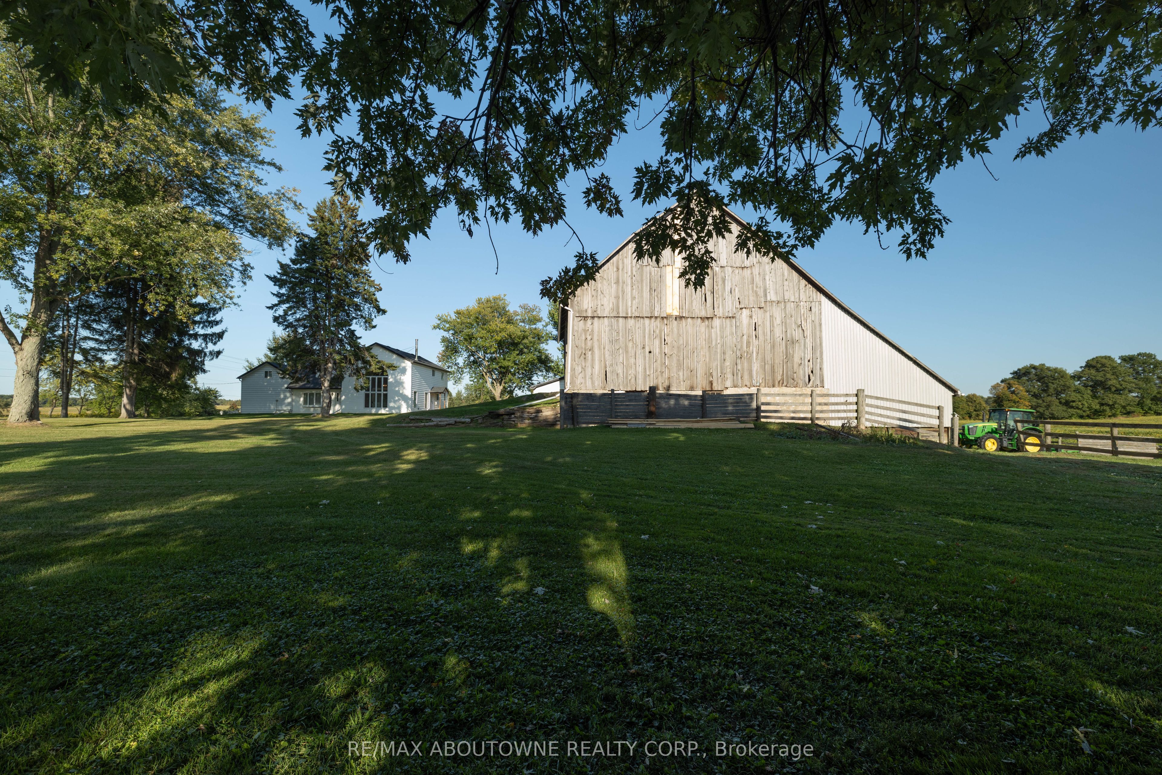 3276 Governors Road, Hamilton ‣ X12483282 3276 Governors Road, Hamilton ‣ X12483282