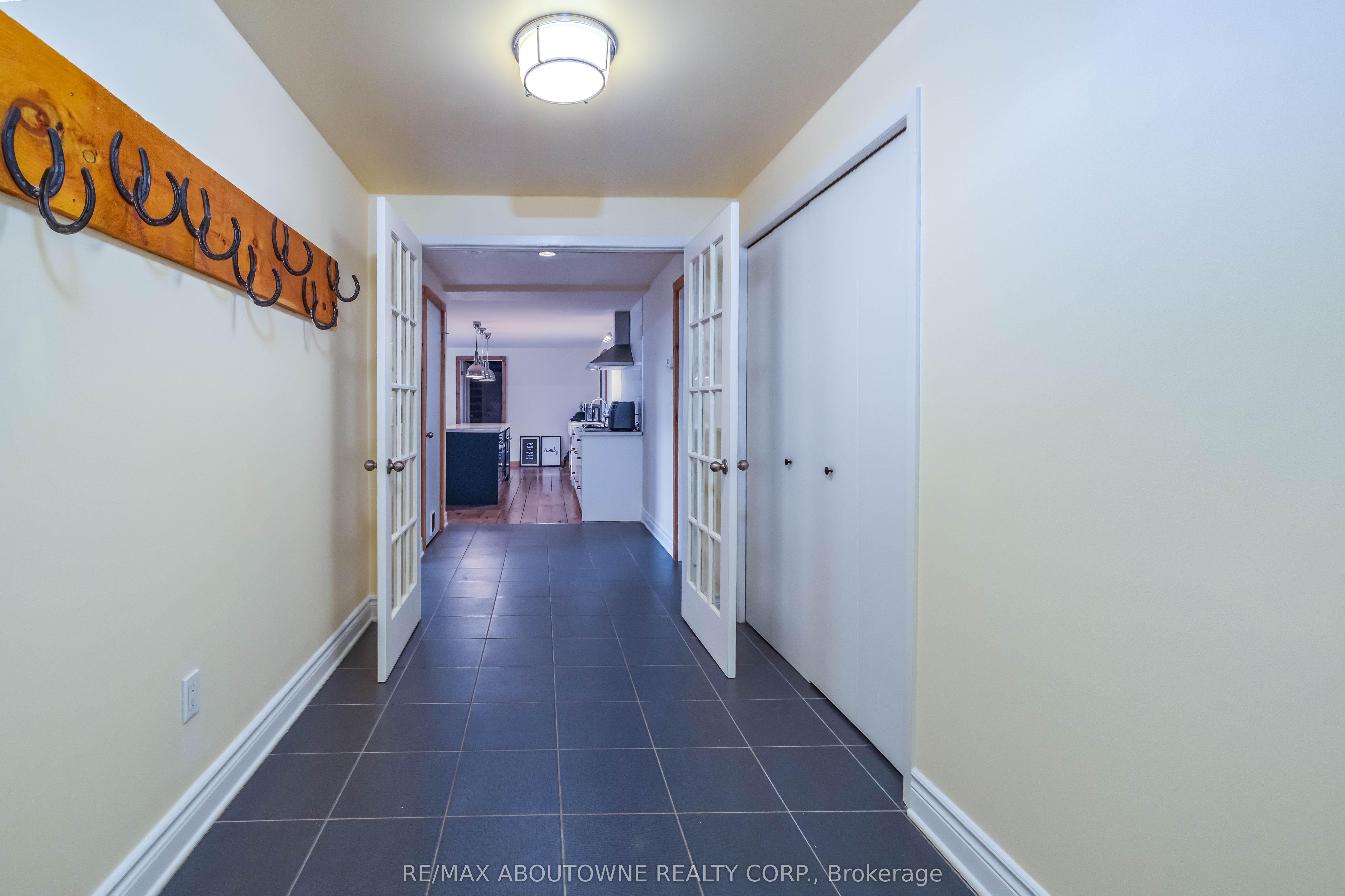 3276 Governors Road, Hamilton ‣ X12483282 3276 Governors Road, Hamilton ‣ X12483282