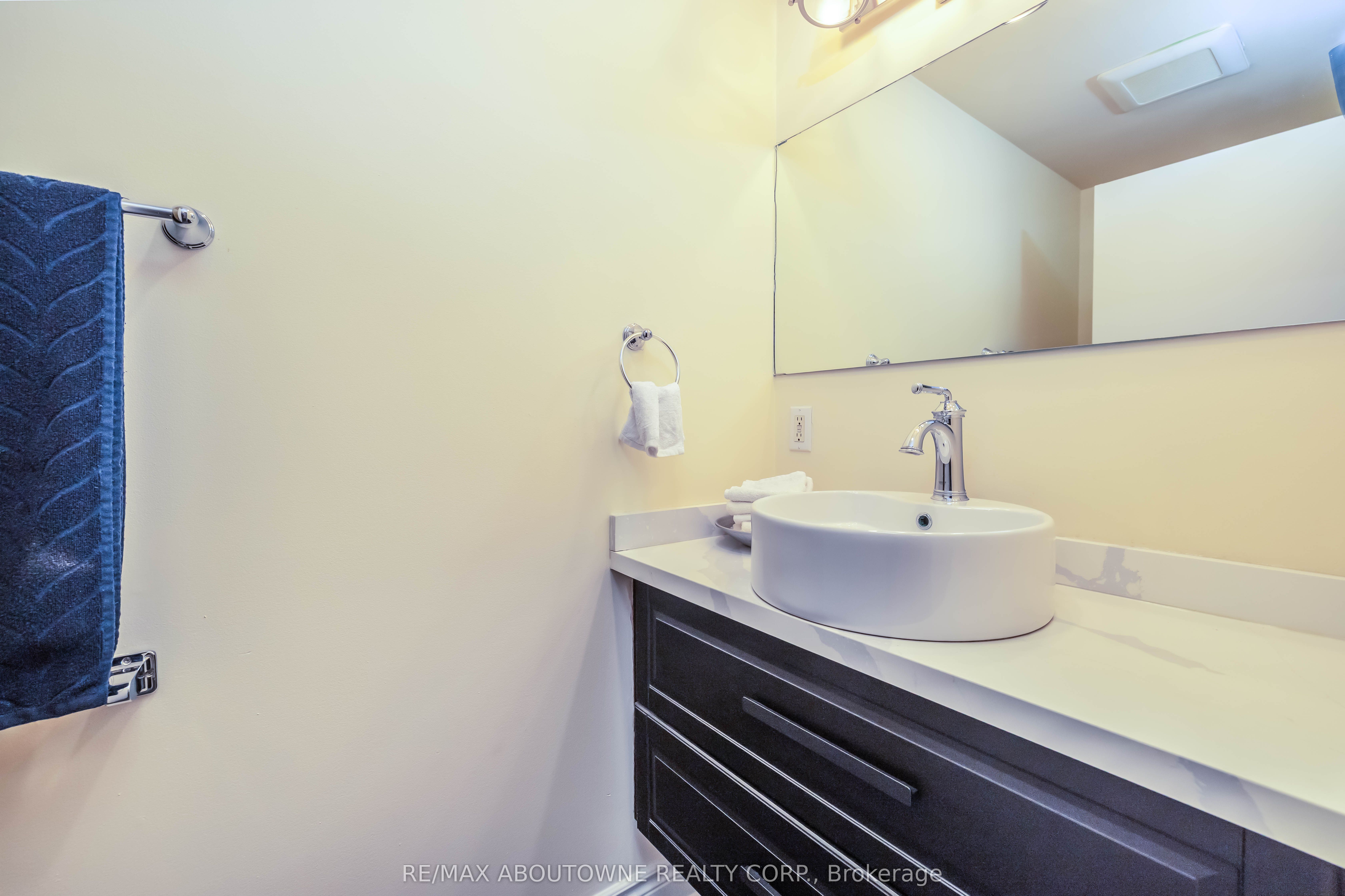 3276 Governors Road, Hamilton ‣ X12483282 3276 Governors Road, Hamilton ‣ X12483282