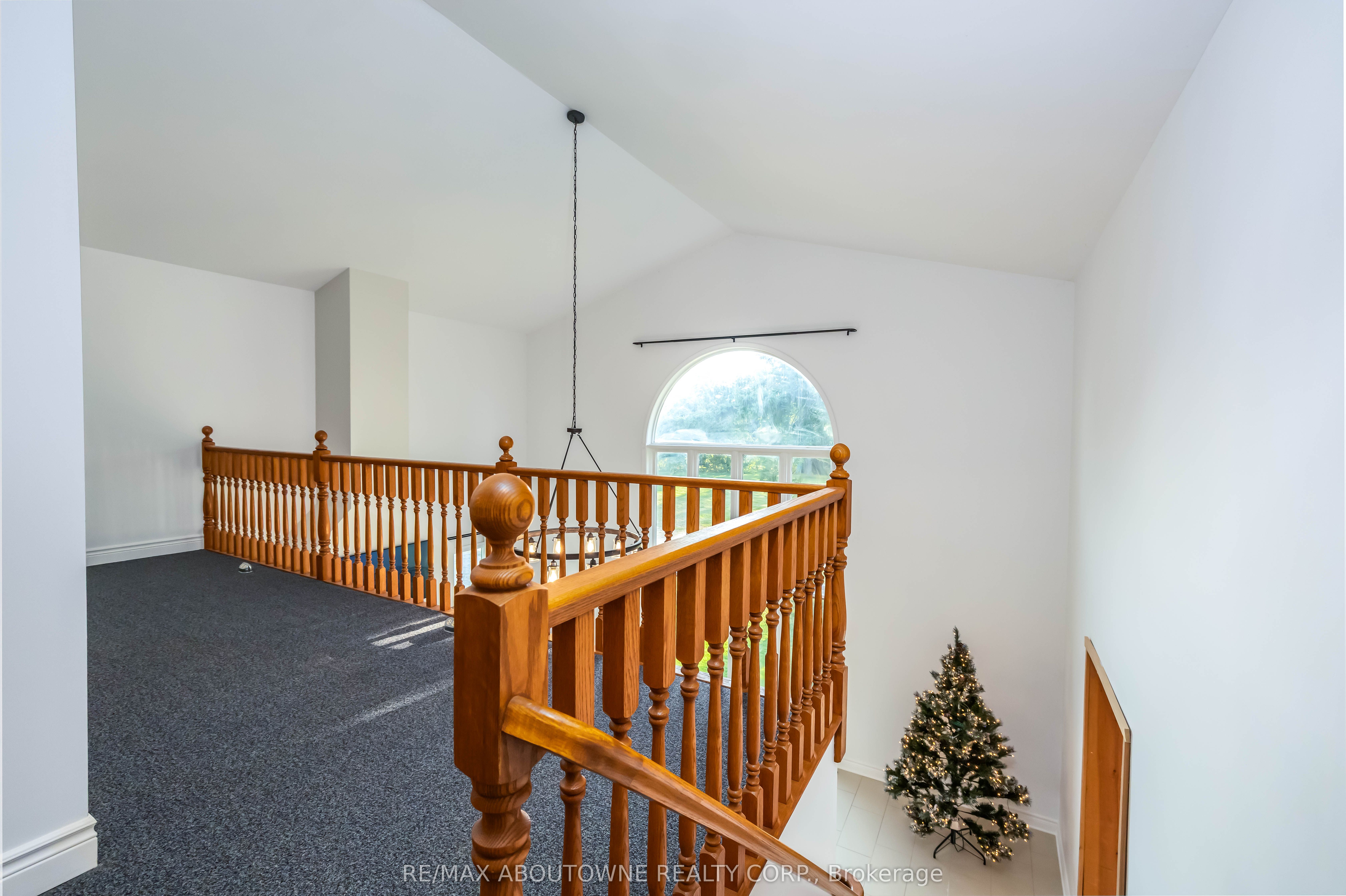 3276 Governors Road, Hamilton ‣ X12483282 3276 Governors Road, Hamilton ‣ X12483282