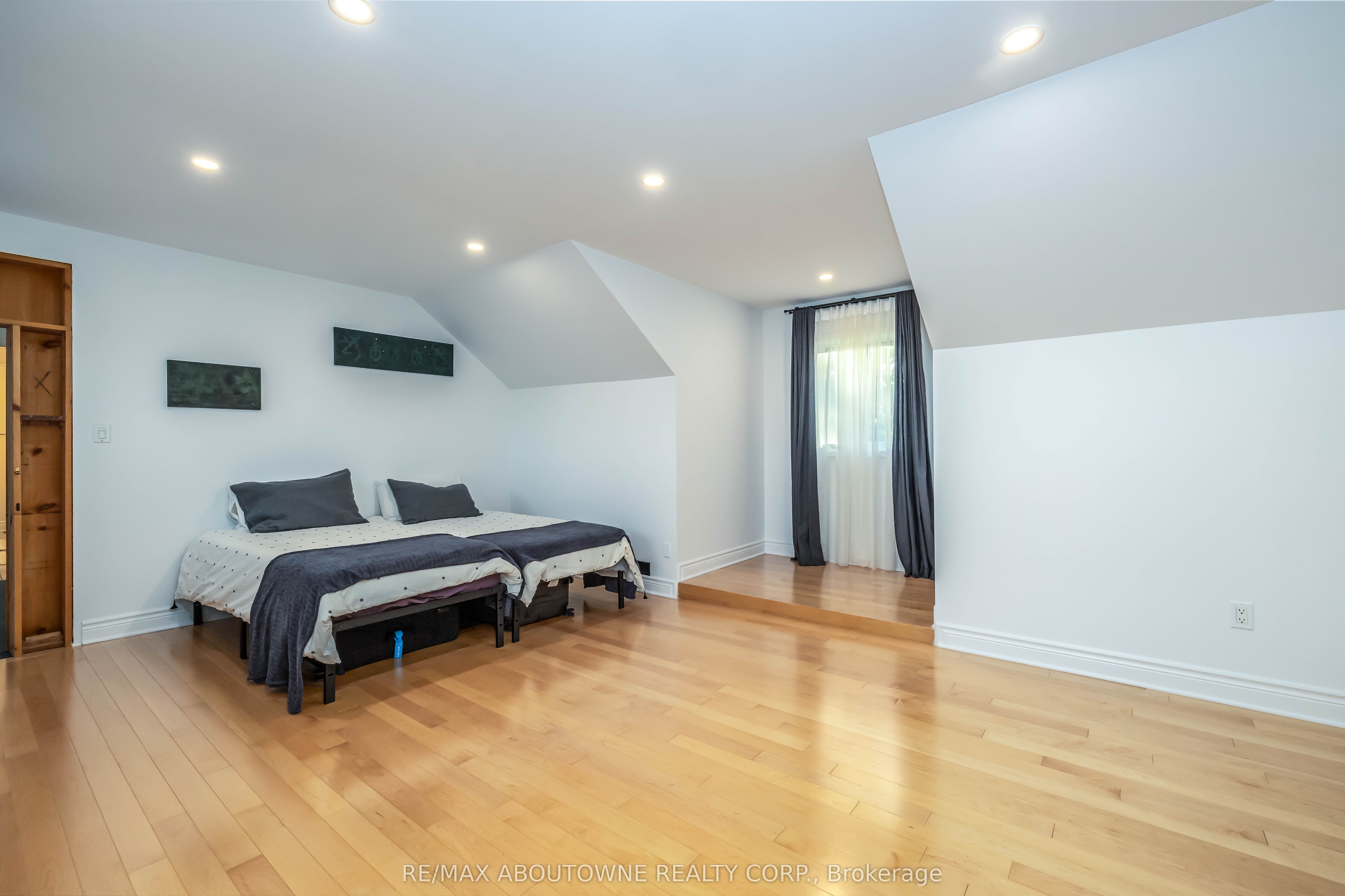 3276 Governors Road, Hamilton ‣ X12483282 3276 Governors Road, Hamilton ‣ X12483282
