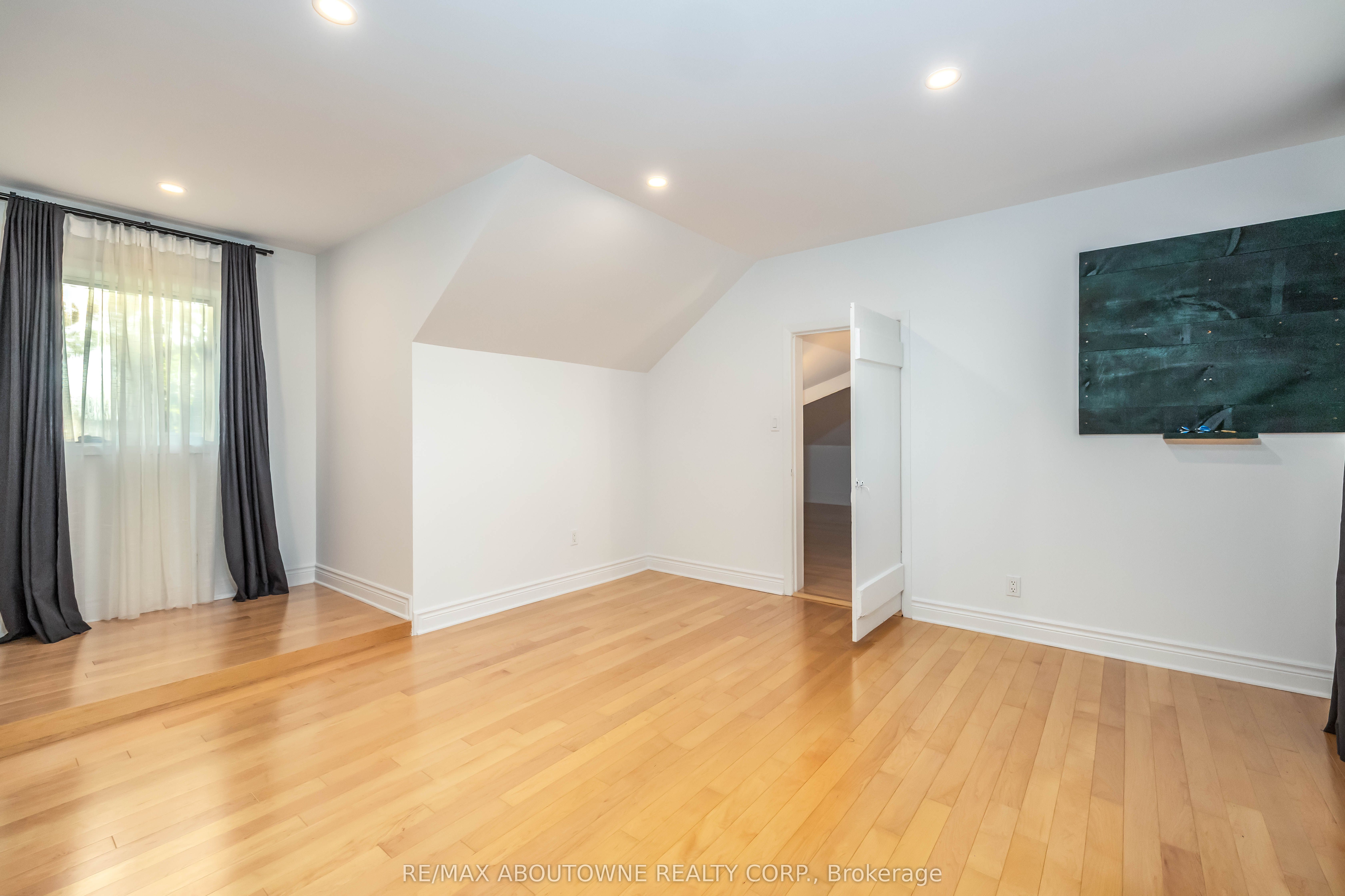 3276 Governors Road, Hamilton ‣ X12483282 3276 Governors Road, Hamilton ‣ X12483282