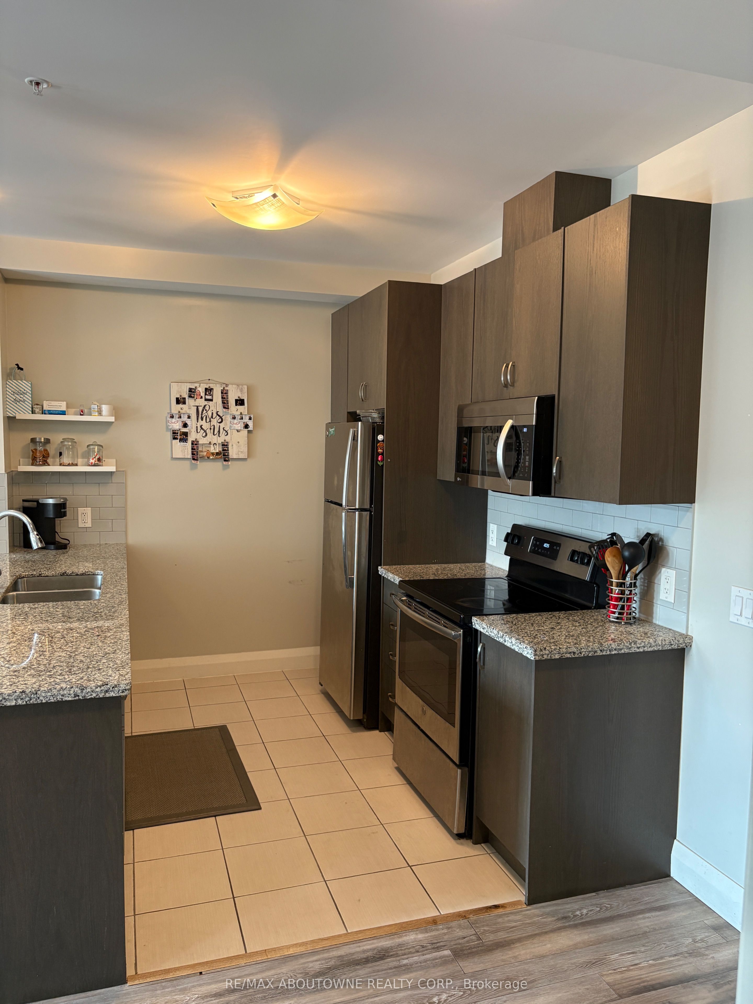 Call LBO – 118 KING Street, Hamilton ‣ X12484070 Call LBO – 118 KING Street, Hamilton ‣ X12484070