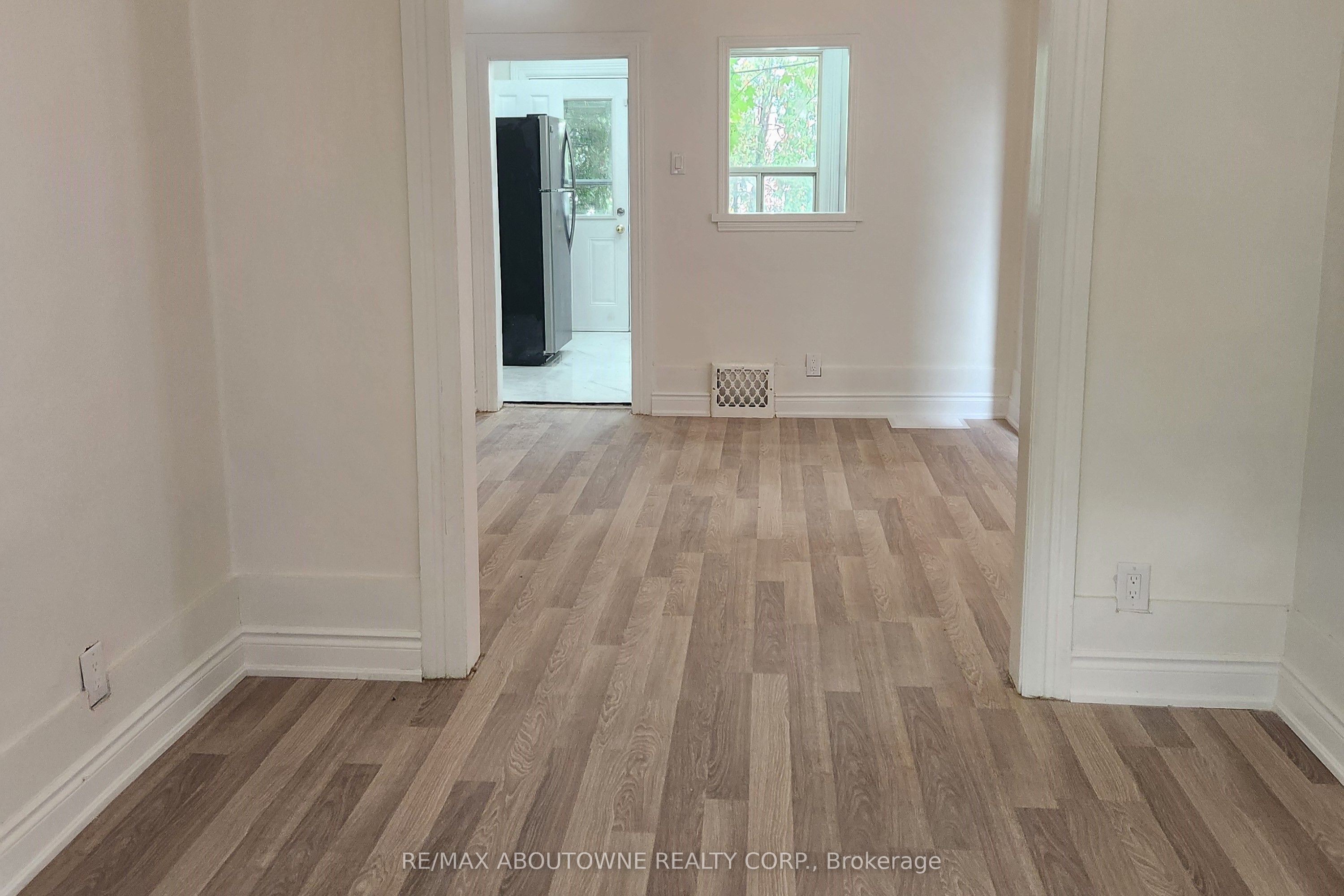 41 Somerset Avenue, Hamilton ‣ X12521082 41 Somerset Avenue, Hamilton ‣ X12521082