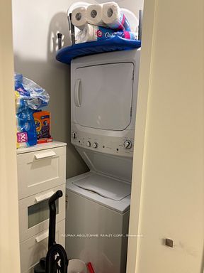 Call LBO – 118 KING Street, Hamilton ‣ X12536536 Call LBO – 118 KING Street, Hamilton ‣ X12536536