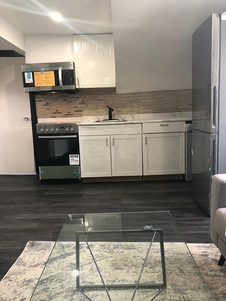 85 Wilson Street, Hamilton ‣ X12550502 85 Wilson Street, Hamilton ‣ X12550502