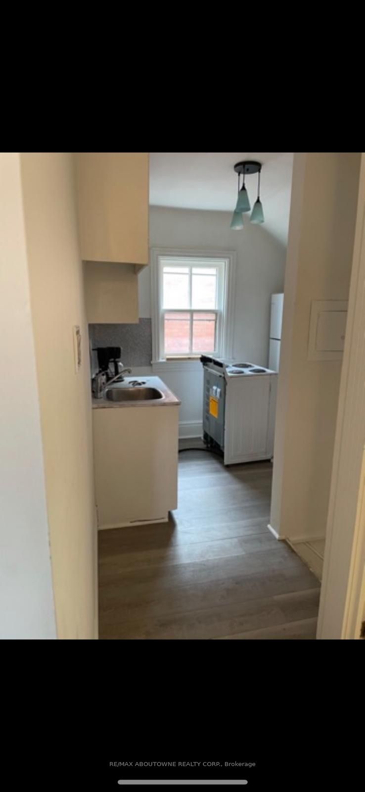 70 Wellington Street, Hamilton ‣ X12550552 70 Wellington Street, Hamilton ‣ X12550552