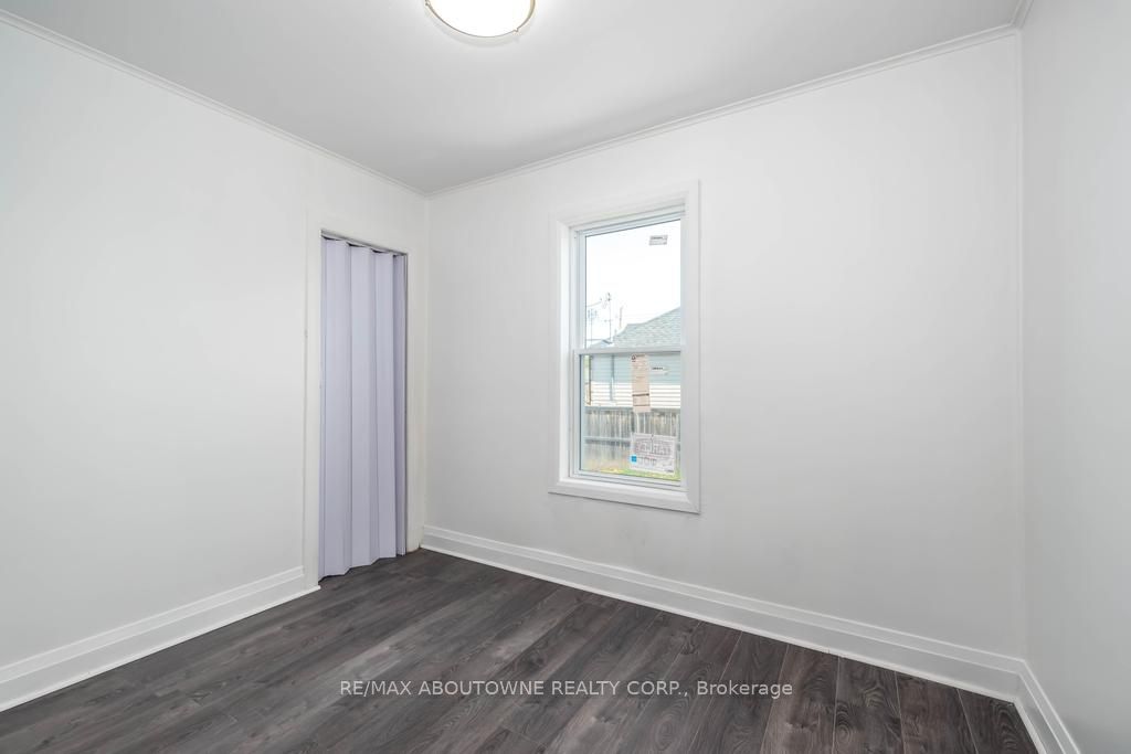 126 HARMONY Avenue, Hamilton ‣ X12559900 126 HARMONY Avenue, Hamilton ‣ X12559900