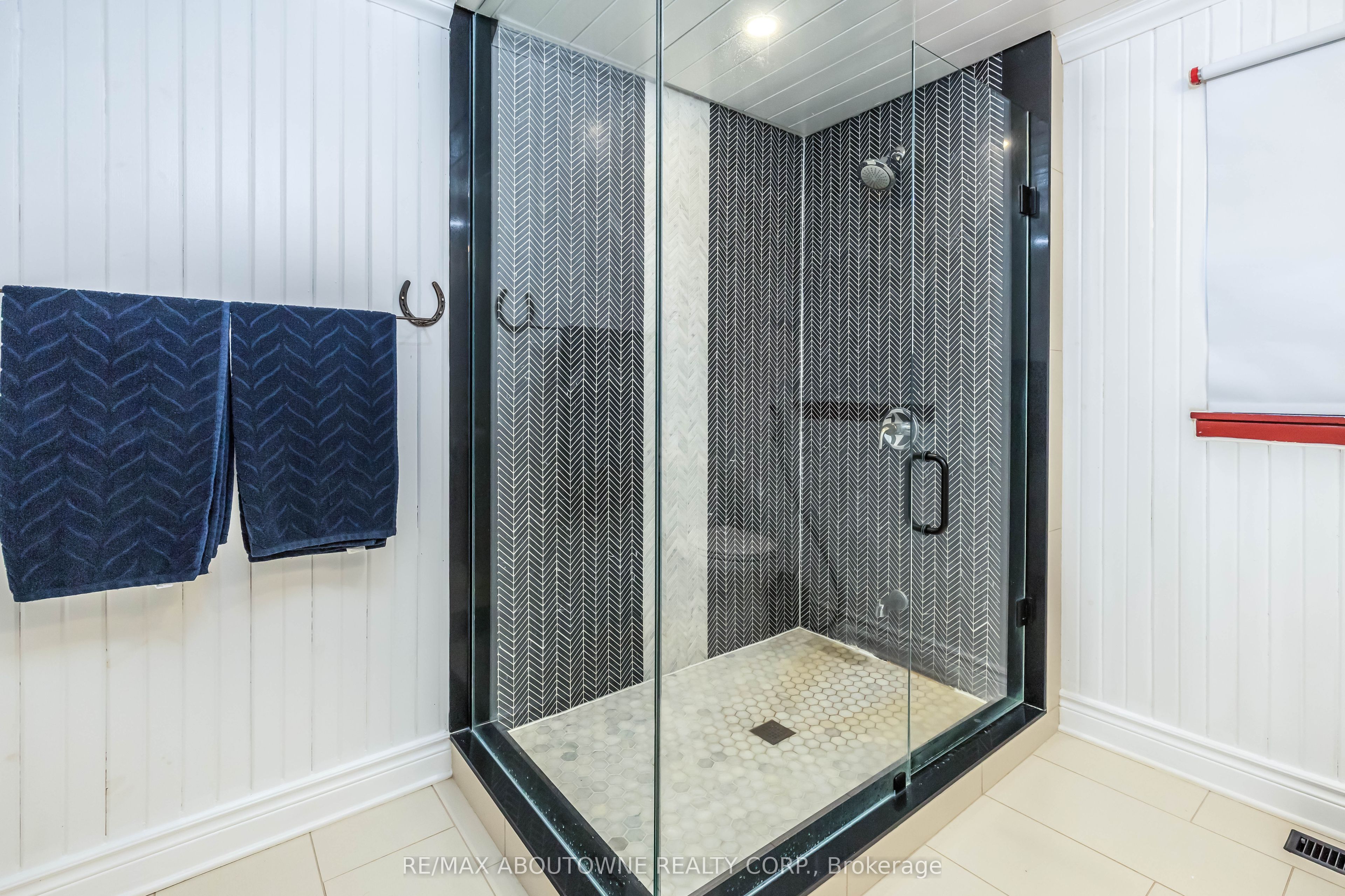 3276 Governors Road, Hamilton ‣ X12560012 3276 Governors Road, Hamilton ‣ X12560012