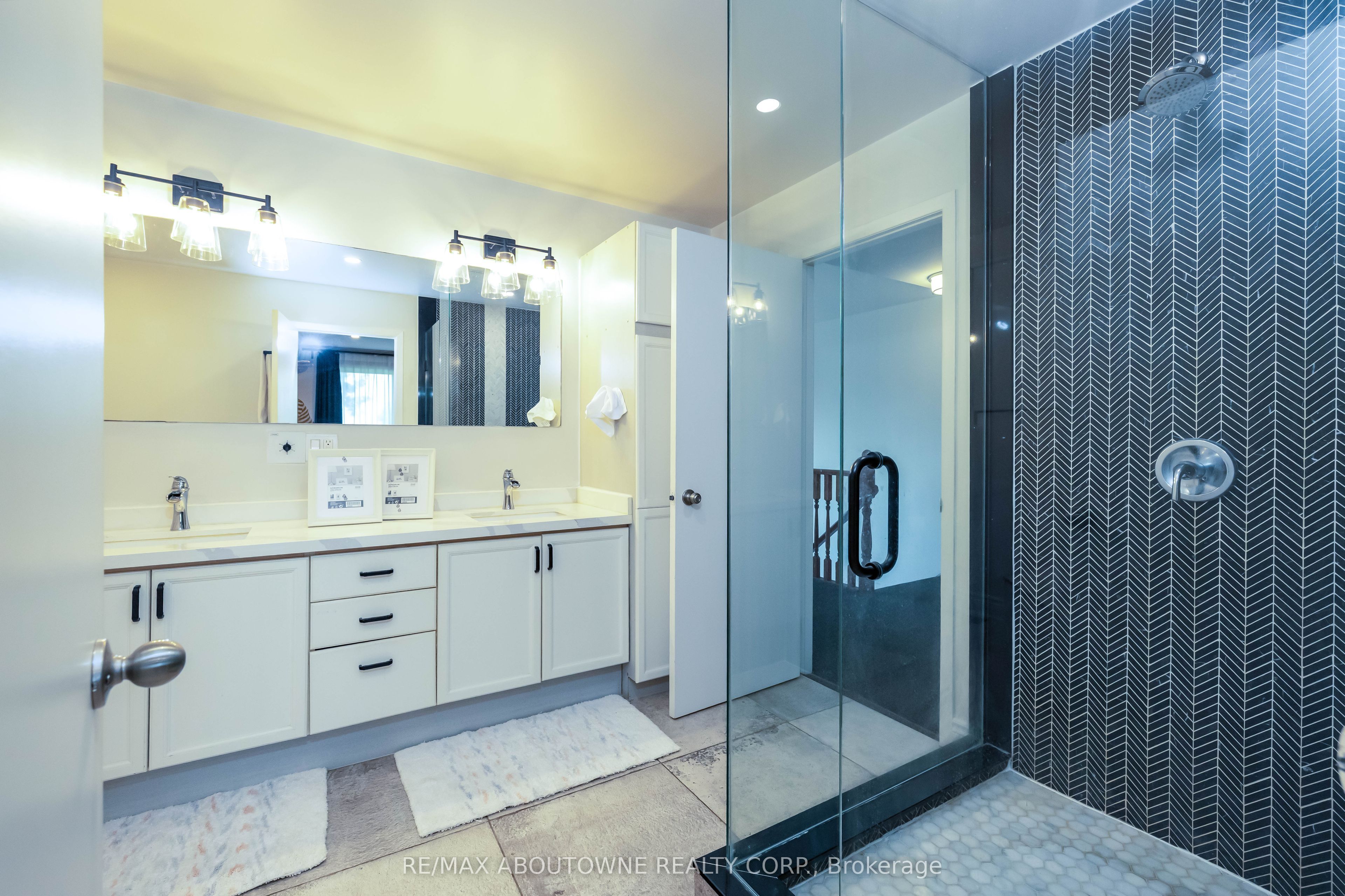 3276 Governors Road, Hamilton ‣ X12560012 3276 Governors Road, Hamilton ‣ X12560012