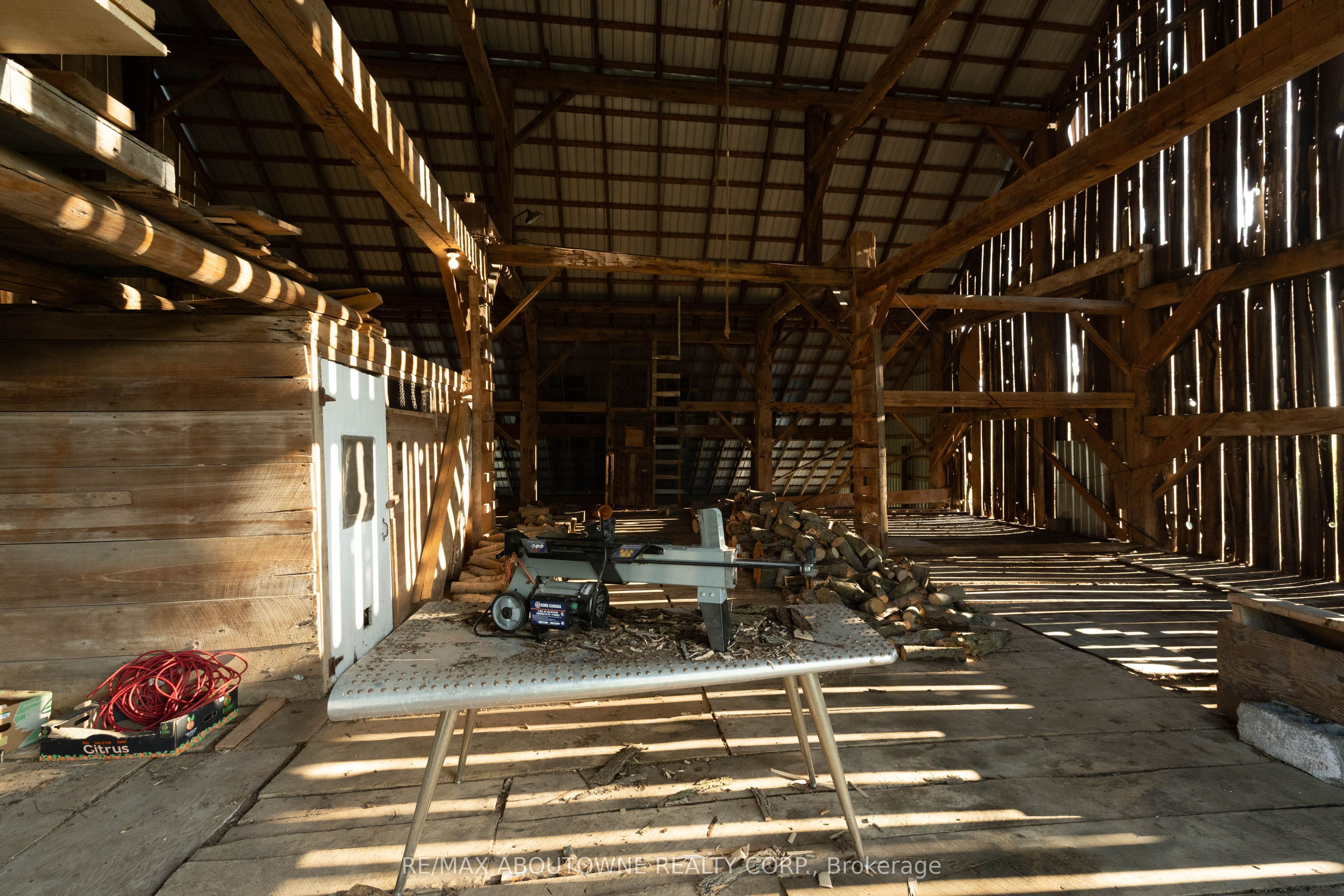 3276 Governors Road, Hamilton ‣ X12560012 3276 Governors Road, Hamilton ‣ X12560012