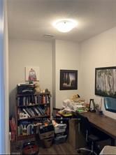 6 – 118 King Street, Hamilton ‣ X12560050 6 – 118 King Street, Hamilton ‣ X12560050