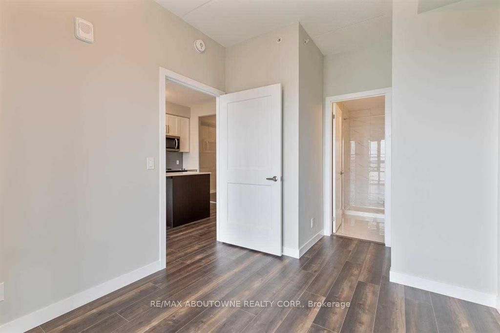 9 – 15 Queen Street, Hamilton ‣ X12613640 9 – 15 Queen Street, Hamilton ‣ X12613640