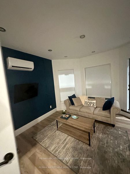 66 Wellington Street, Hamilton ‣ X12629656 66 Wellington Street, Hamilton ‣ X12629656