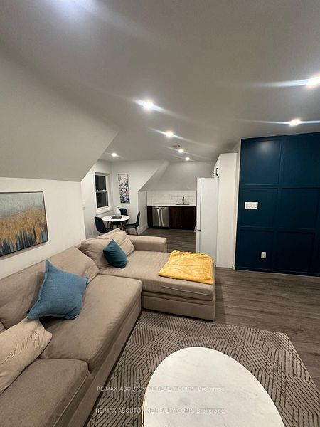 66 Wellington Street, Hamilton ‣ X12629656 66 Wellington Street, Hamilton ‣ X12629656