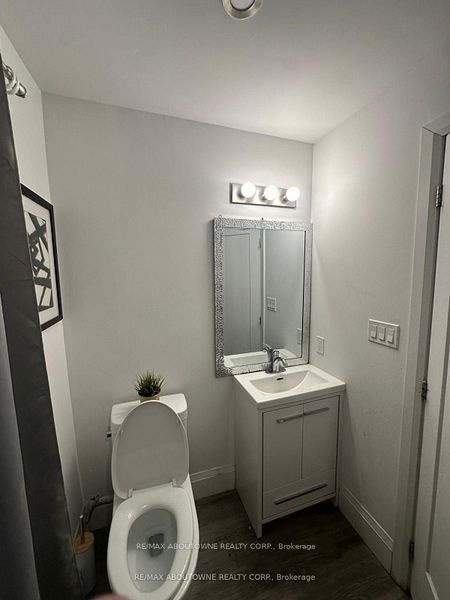 66 Wellington Street, Hamilton ‣ X12629656 66 Wellington Street, Hamilton ‣ X12629656