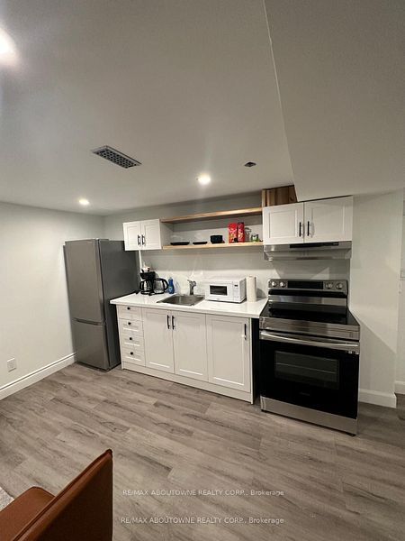 66 Wellington Street, Hamilton ‣ X12629656 66 Wellington Street, Hamilton ‣ X12629656