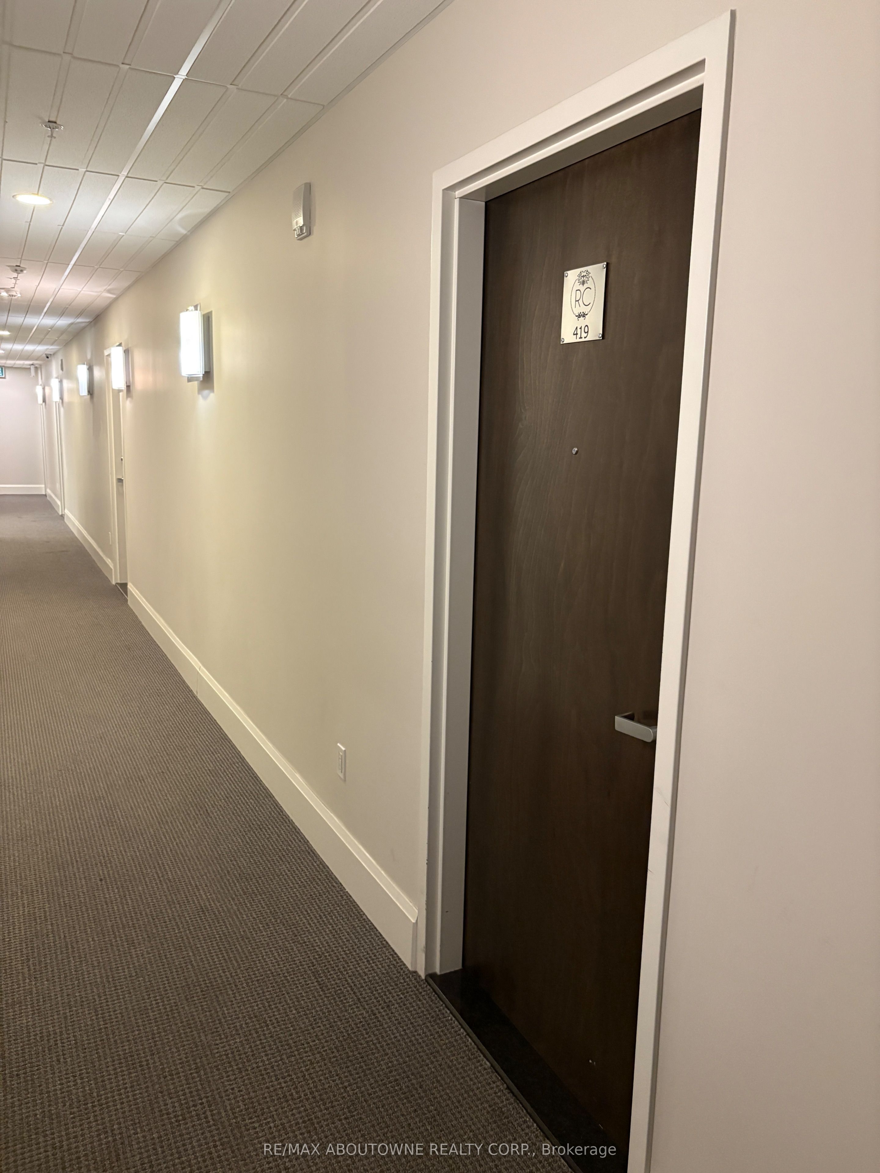 419 – 118 King Street, Hamilton ‣ X12634730 419 – 118 King Street, Hamilton ‣ X12634730