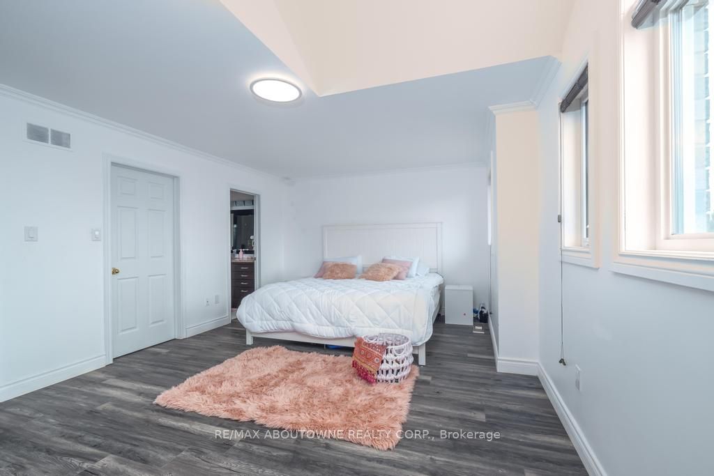 14 SABLE Drive, Hamilton ‣ X12651604 14 SABLE Drive, Hamilton ‣ X12651604