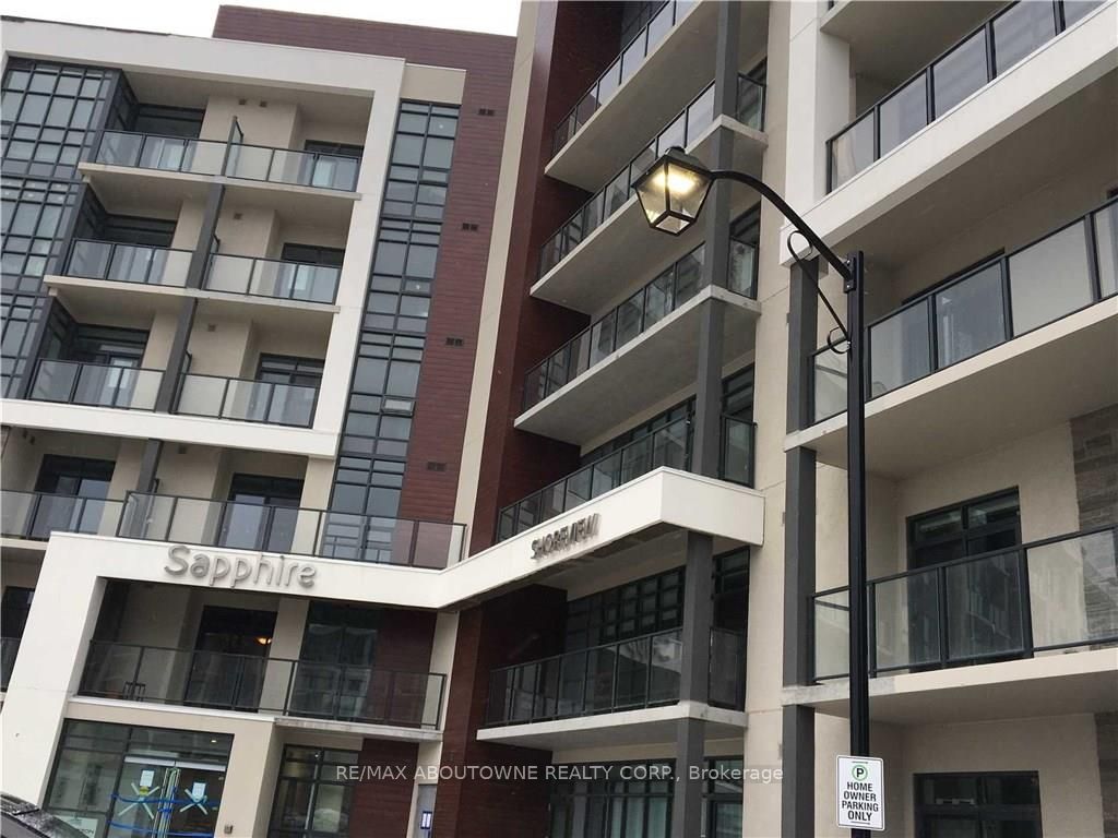 6 – 125 Shoreview Place, Hamilton