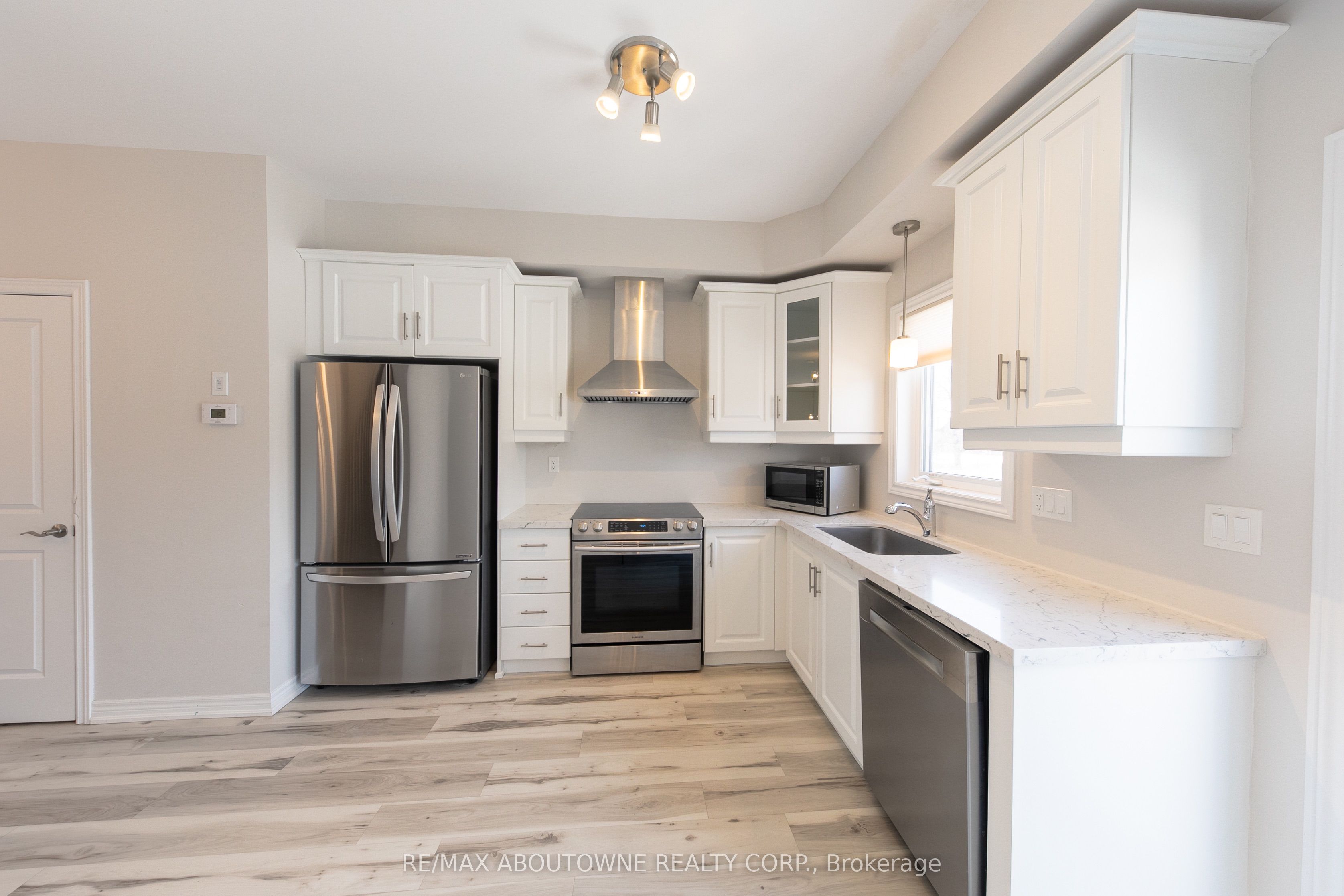 15 BARLEY Lane, Hamilton ‣ X12789060 15 BARLEY Lane, Hamilton ‣ X12789060