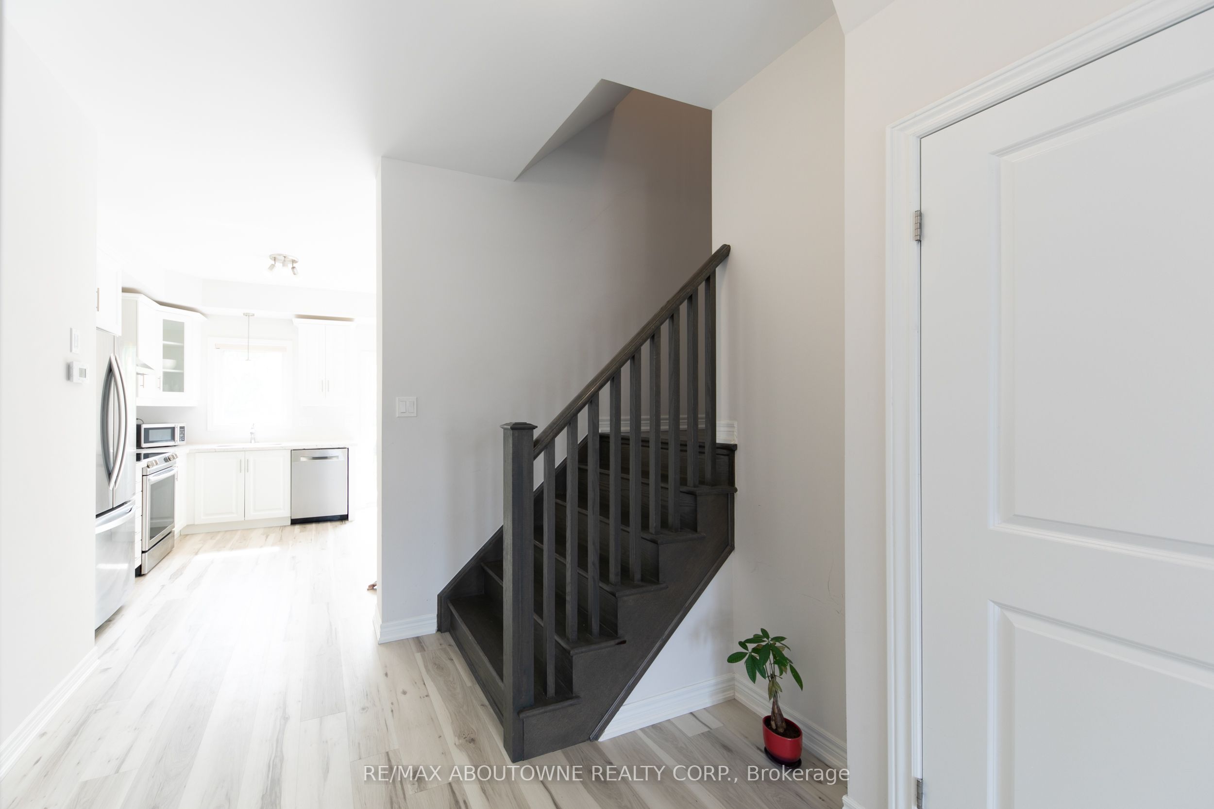 15 BARLEY Lane, Hamilton ‣ X12789060 15 BARLEY Lane, Hamilton ‣ X12789060