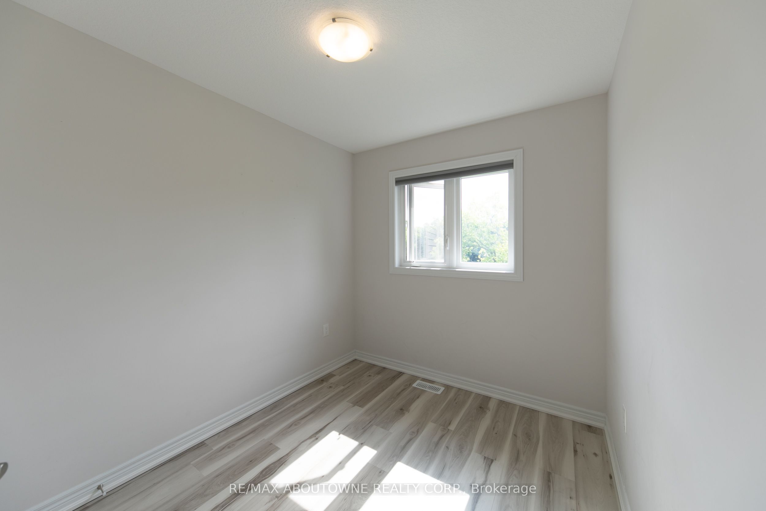 15 BARLEY Lane, Hamilton ‣ X12789060 15 BARLEY Lane, Hamilton ‣ X12789060