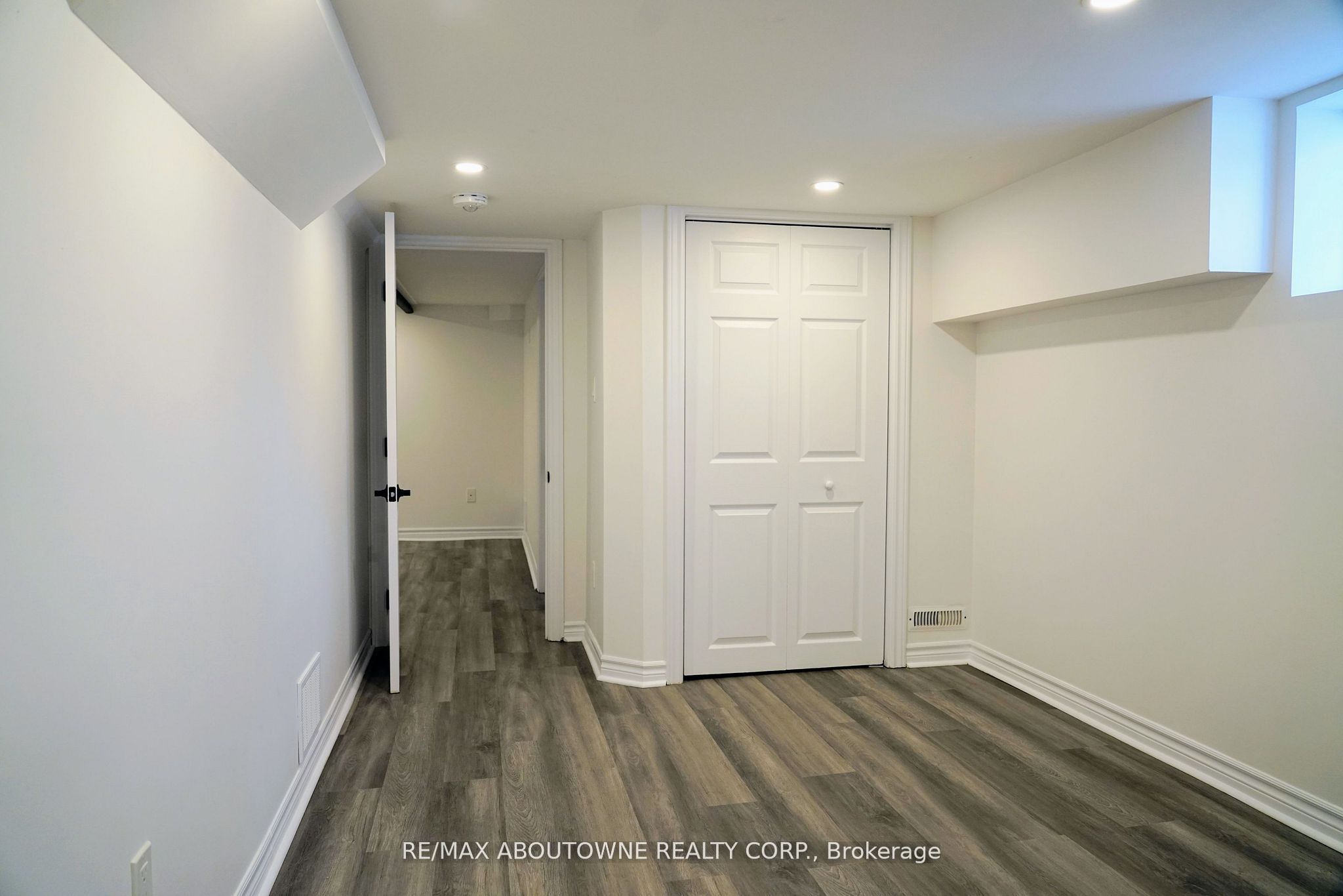 93 East 31st Street, Hamilton ‣ X12808626 93 East 31st Street, Hamilton ‣ X12808626