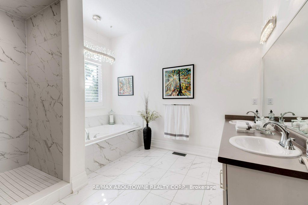 47 Legacy Lane, Hamilton ‣ X12946426 47 Legacy Lane, Hamilton ‣ X12946426