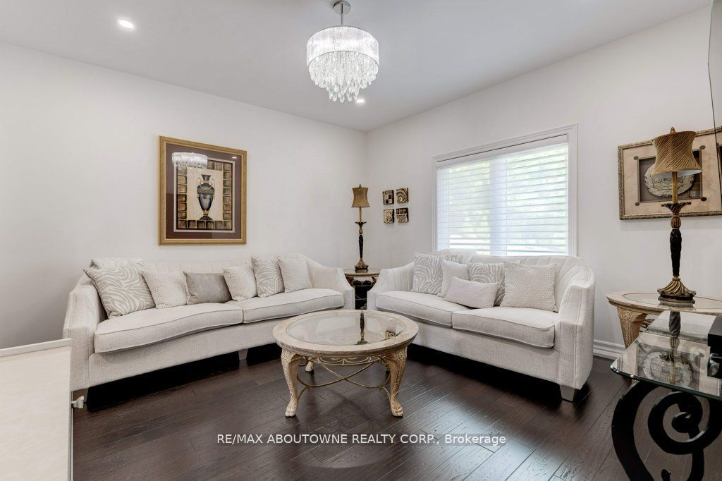 47 Legacy Lane, Hamilton ‣ X12946426 47 Legacy Lane, Hamilton ‣ X12946426