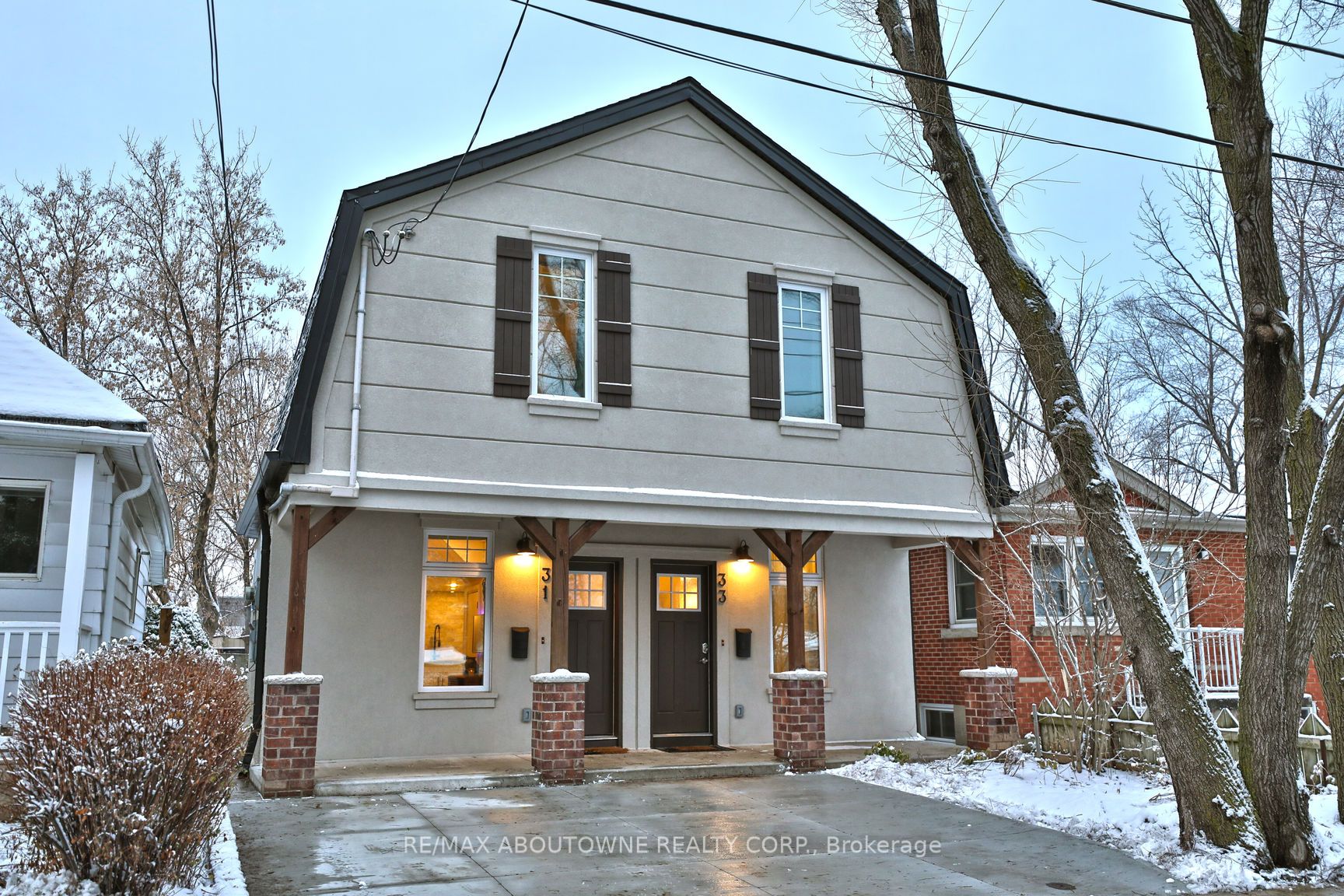 31-33 HAWTHORNE Avenue, Hamilton